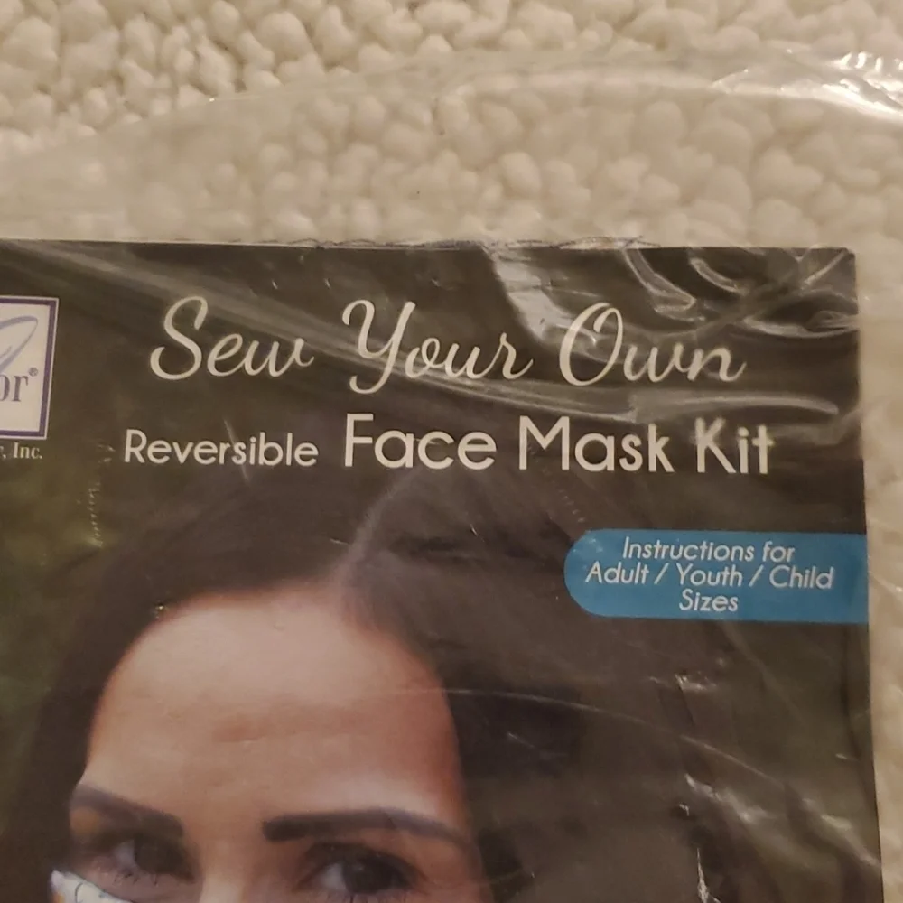 June Tailor Sew Your Own Reversible Face Mask Kit Makes 4 Adults Kids NEW